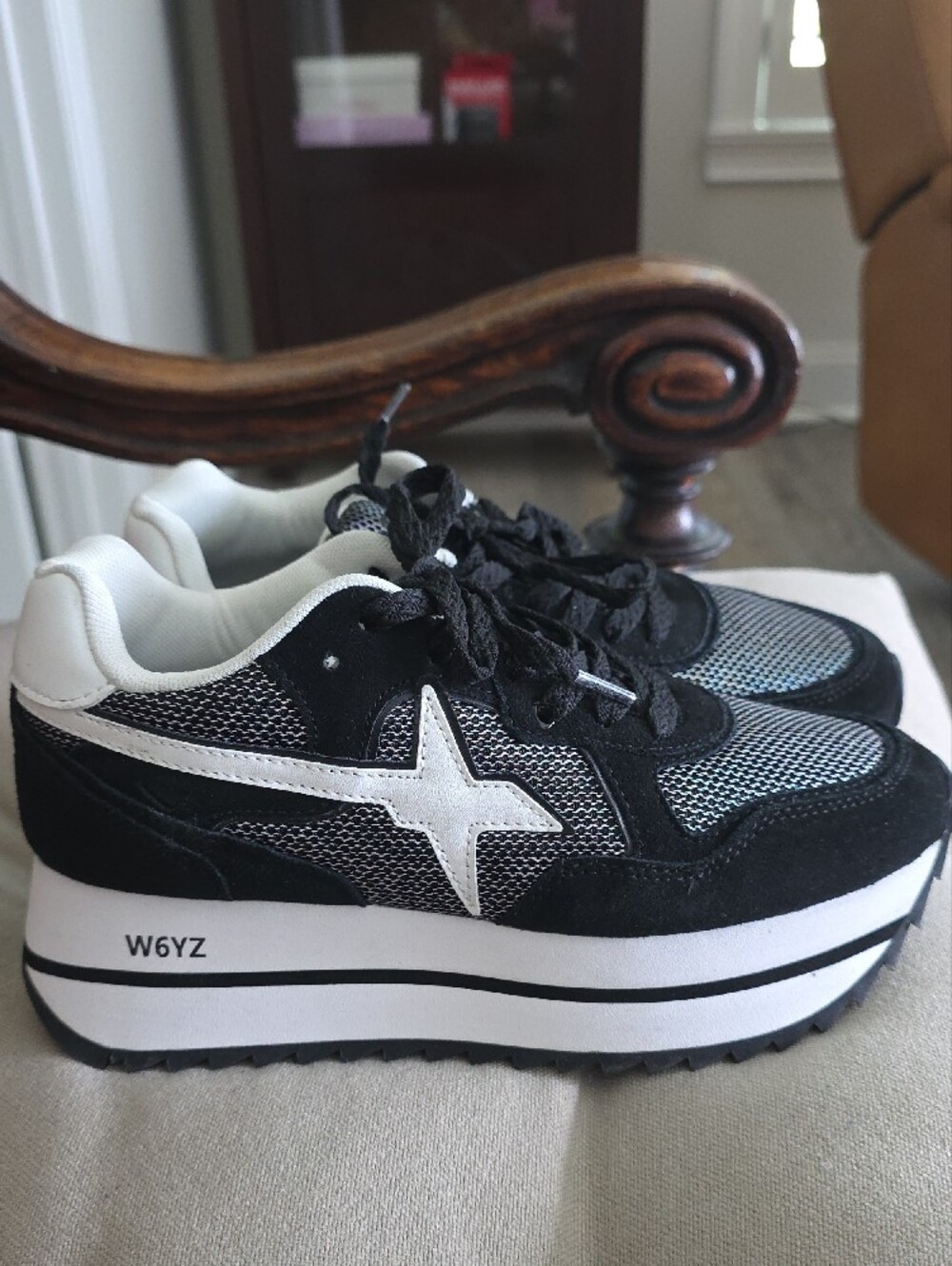 Womens W6YZ Just Say Wizz Black & White Runner Sneakers